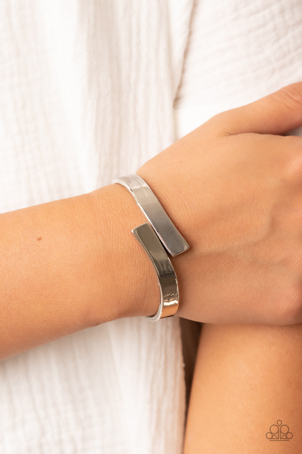 Dare to Flare - Silver Bracelet