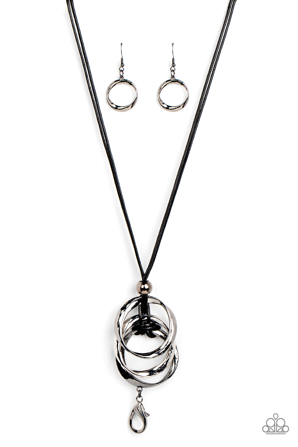 Harmonious Hardware - Black Necklace