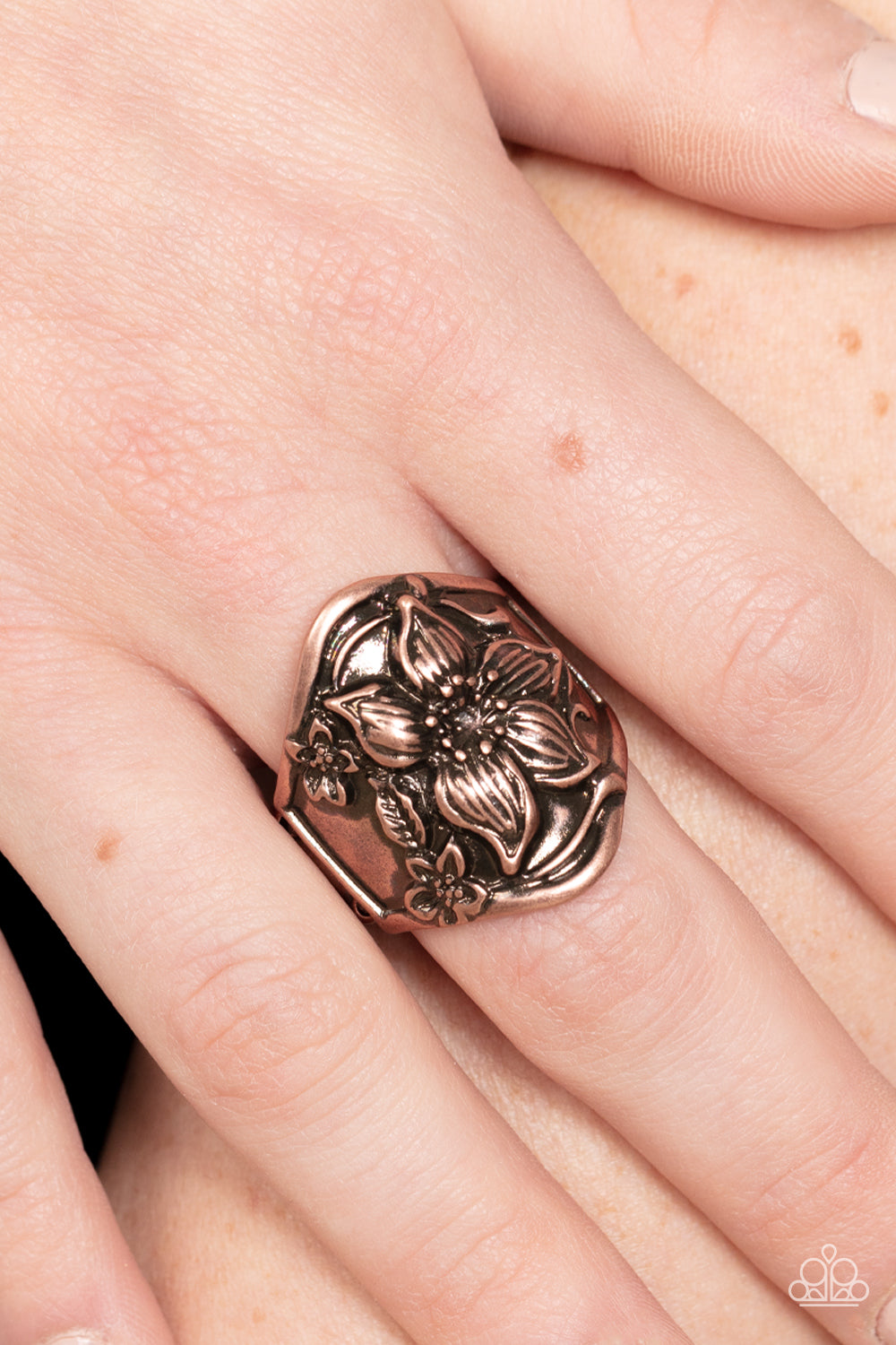 Hibiscus Harbor - Copper Ring